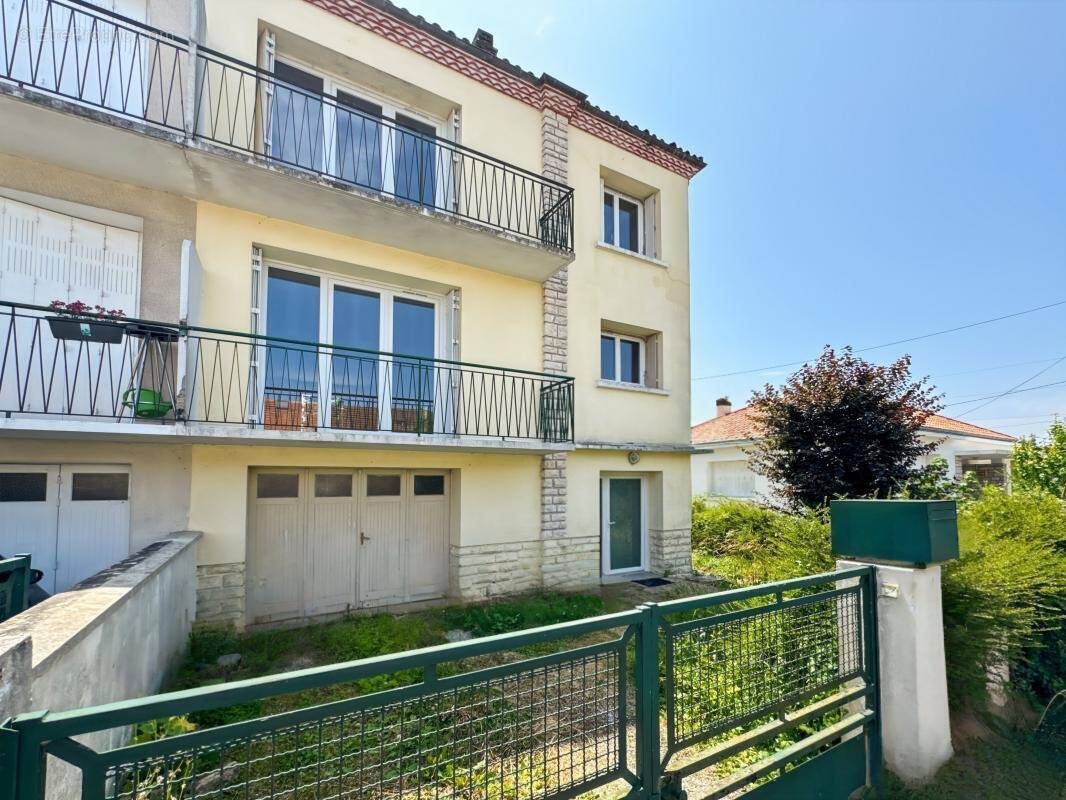 Maison à COULOUNIEIX-CHAMIERS
