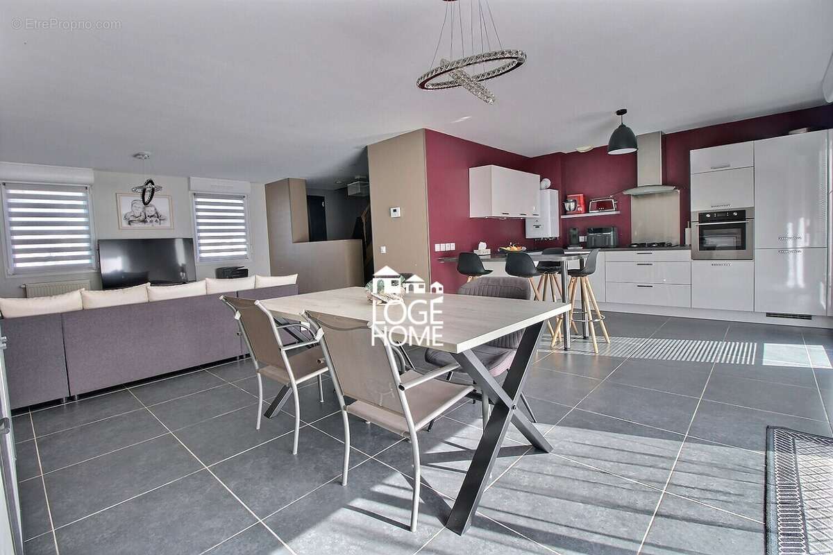 Maison à COURCELLES-LES-LENS