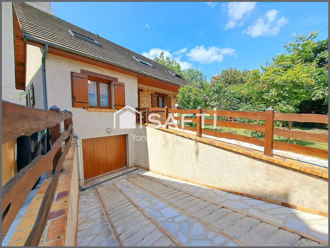 Photo 1 - Maison à LE PLESSIS-BOUCHARD