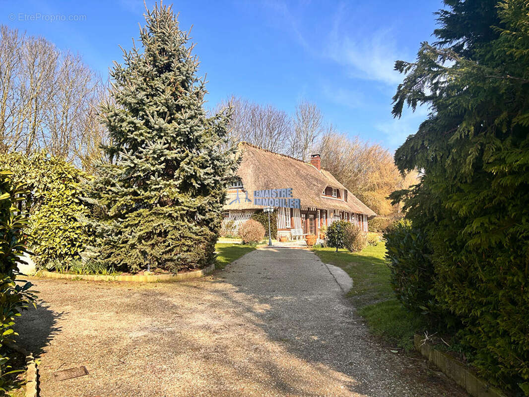 Maison à ANGERVILLE-L&#039;ORCHER