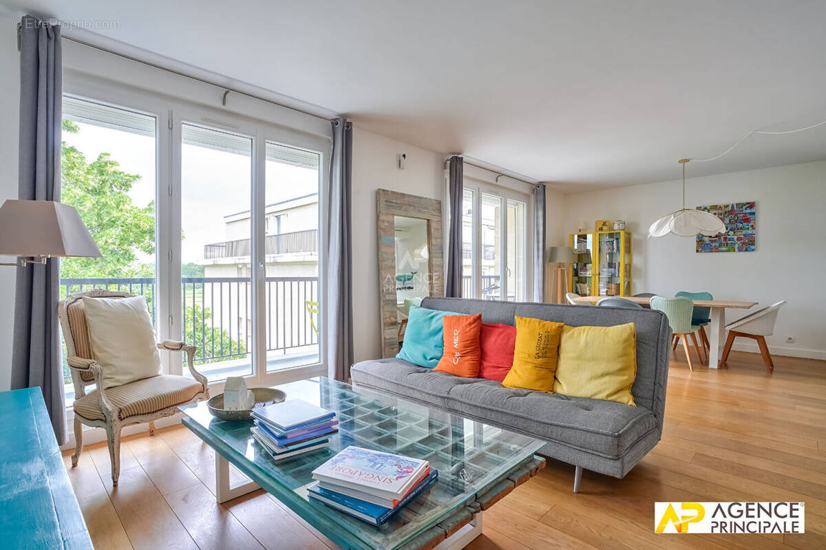 Appartement à MAISONS-LAFFITTE