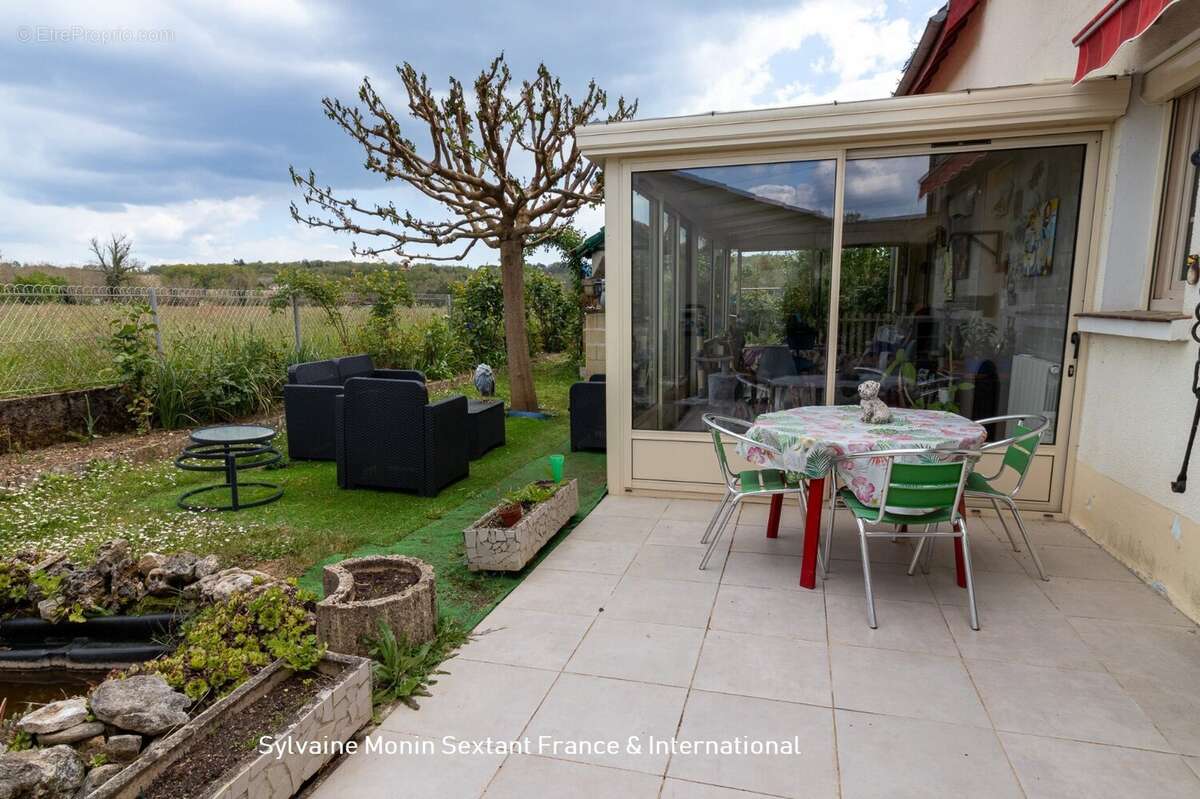 Maison à SAINTE-EULALIE-D&#039;ANS