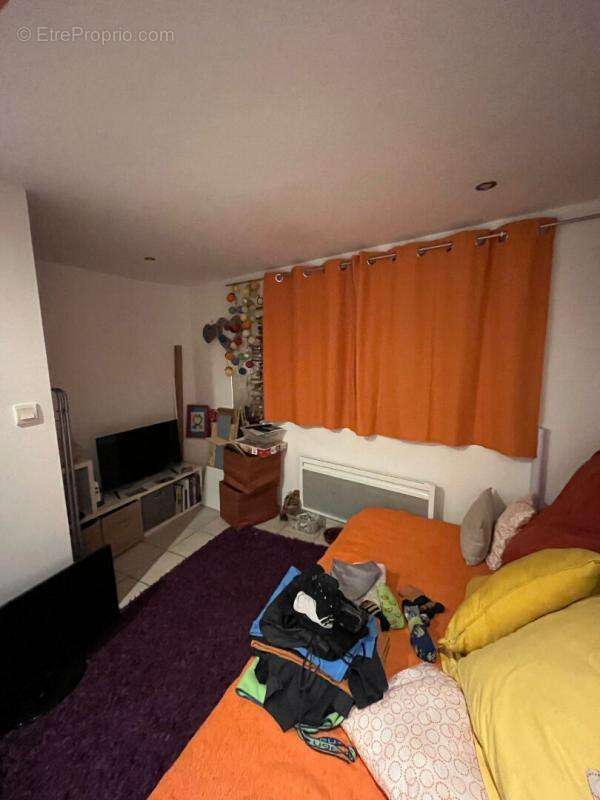 Appartement à LORGUES