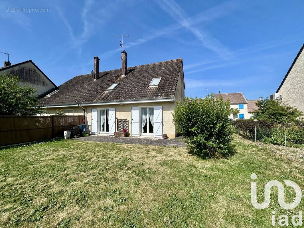 Photo 1 - Maison à ARGENTON-SUR-CREUSE