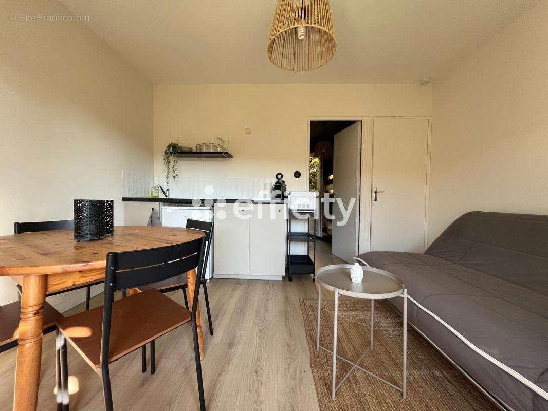 Appartement à ESPARRON-DE-VERDON