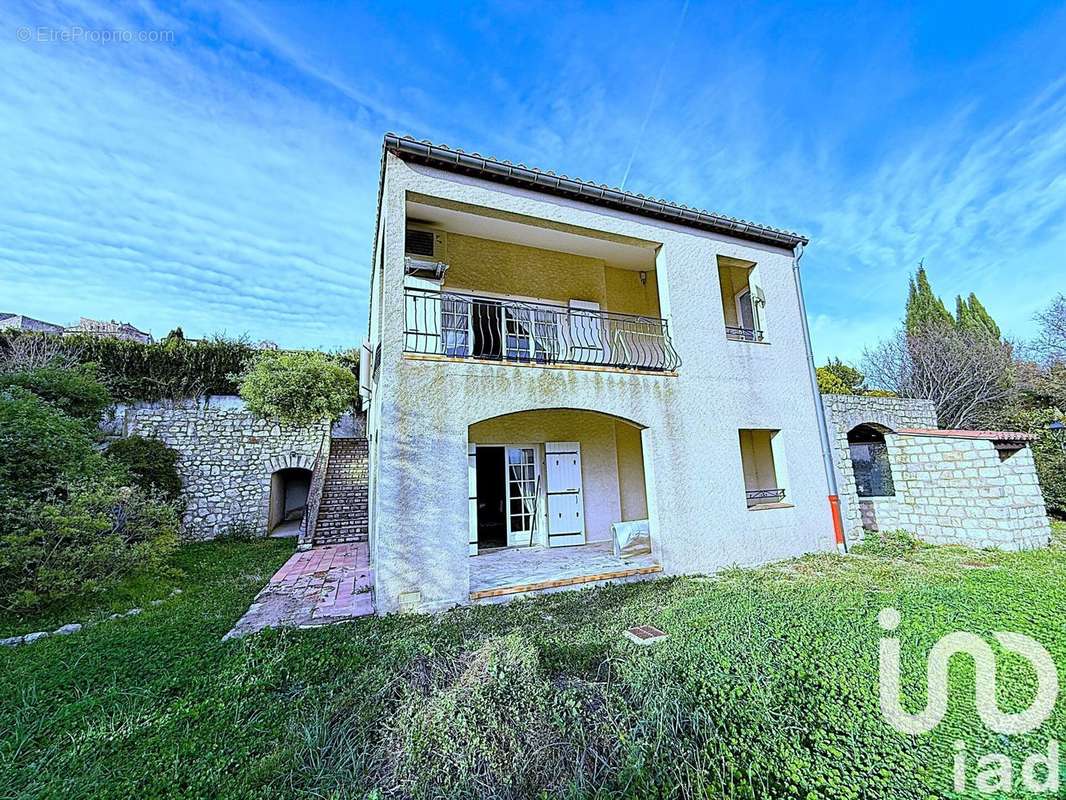 Photo 5 - Maison à LA GARDE-ADHEMAR