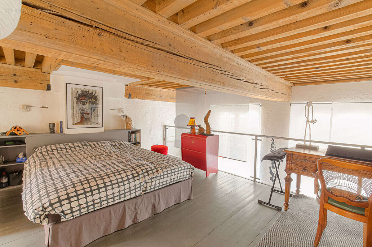 Appartement à LYON-1E