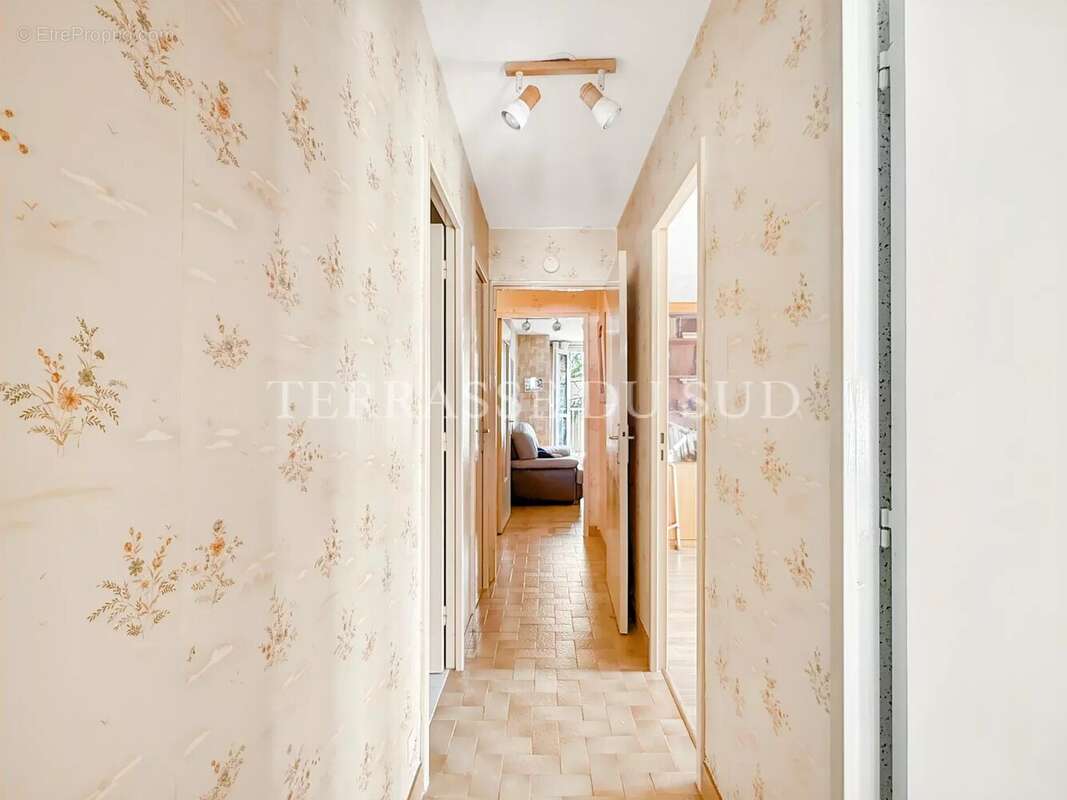 Appartement à MARSEILLE-13E