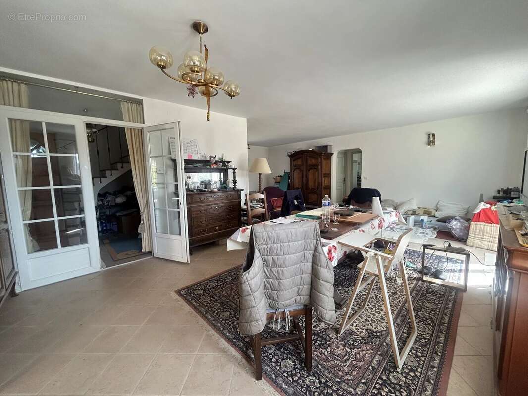 Maison à LORGUES
