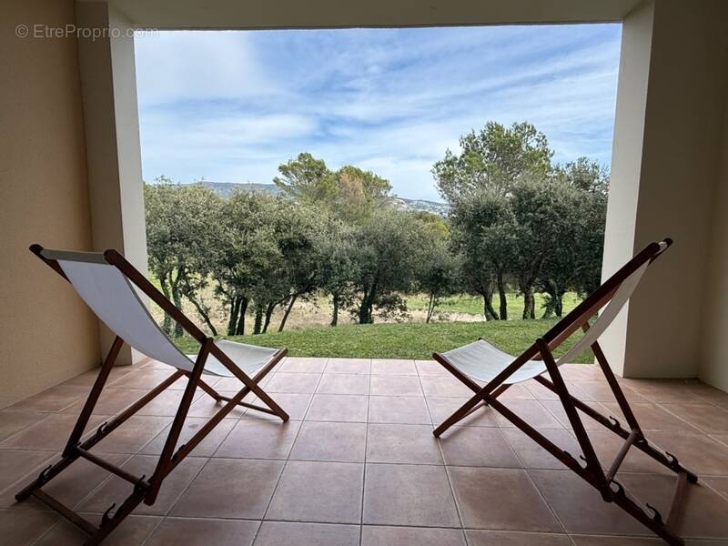 Appartement à SAUMANE-DE-VAUCLUSE
