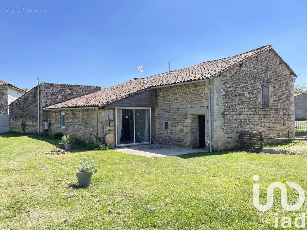 Photo 1 - Maison à LORIGNE