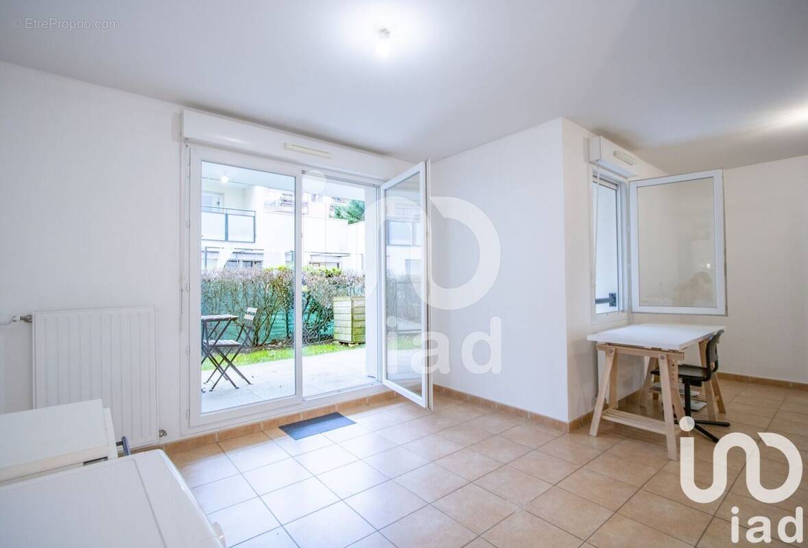 Photo 1 - Appartement à LYON-8E