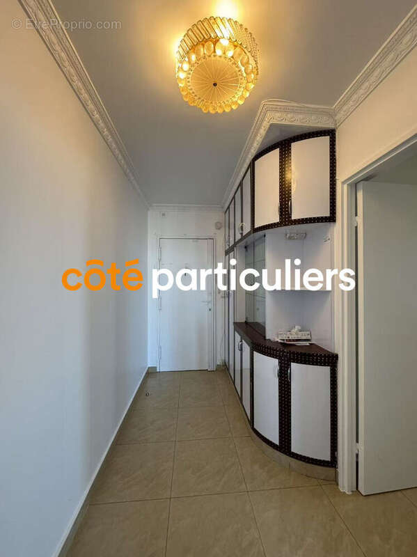 Appartement à PARIS-19E