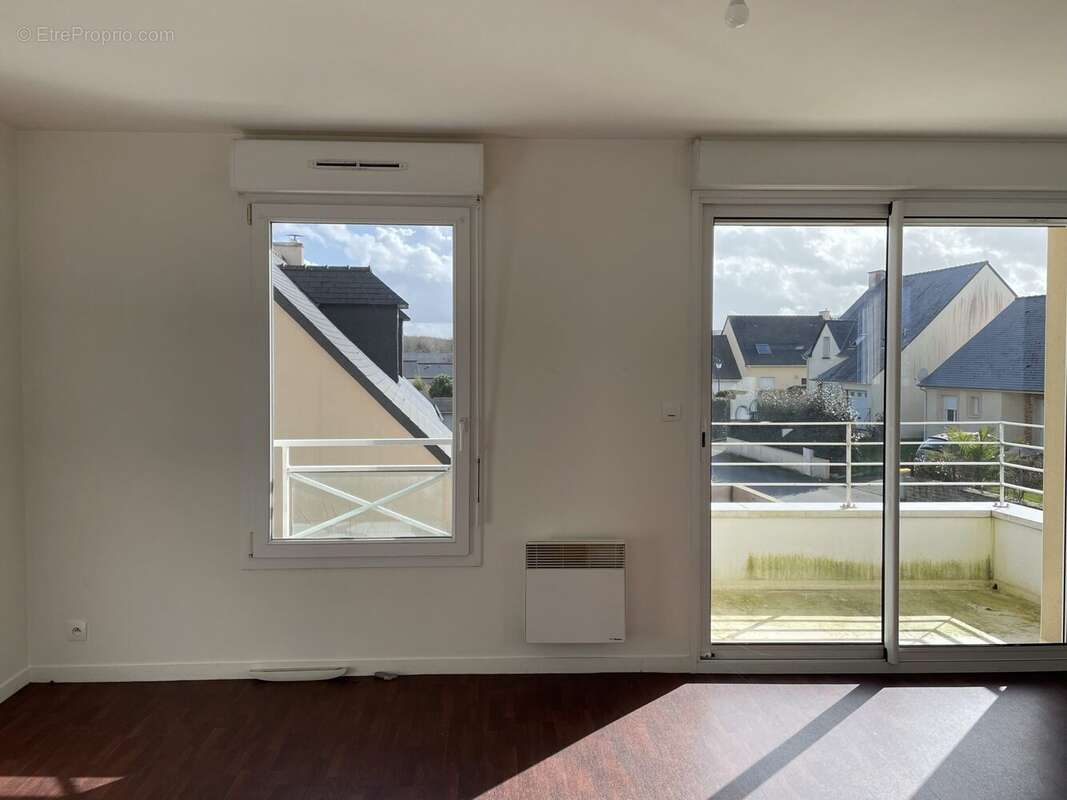 Appartement à MINIAC-MORVAN