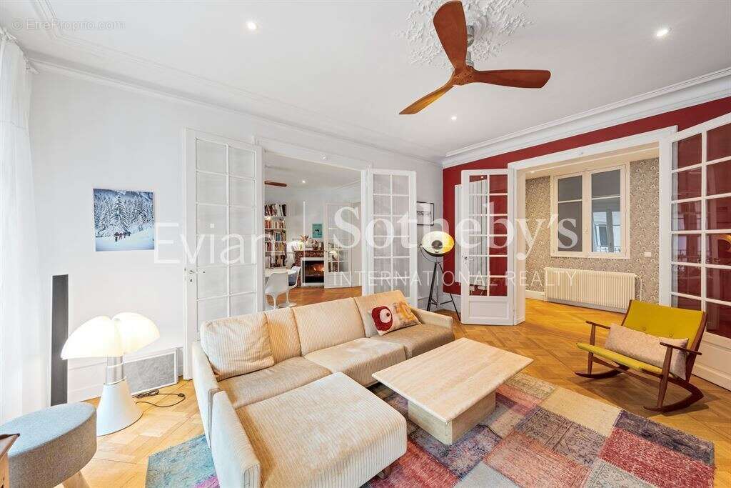 Appartement à EVIAN-LES-BAINS