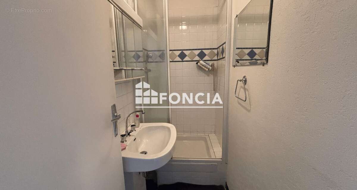 Appartement à SAINTE-FOY-LES-LYON