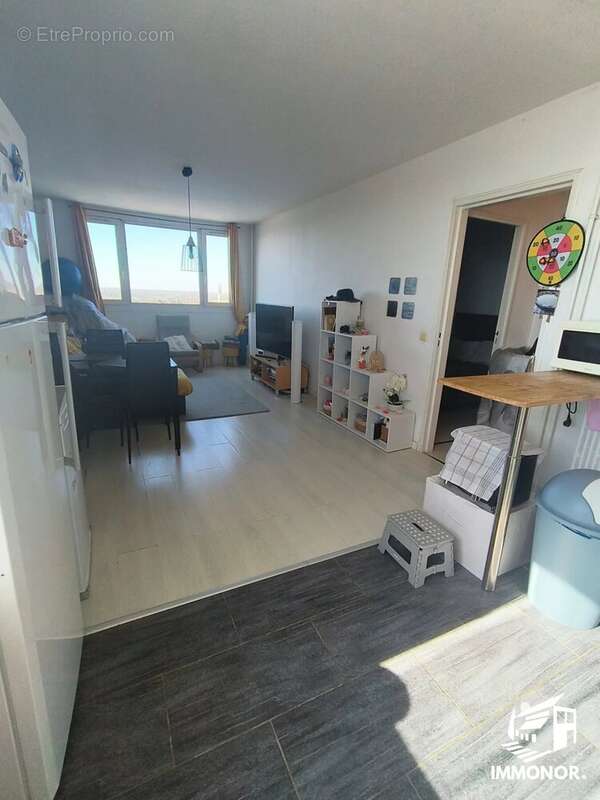 Appartement à WATTIGNIES