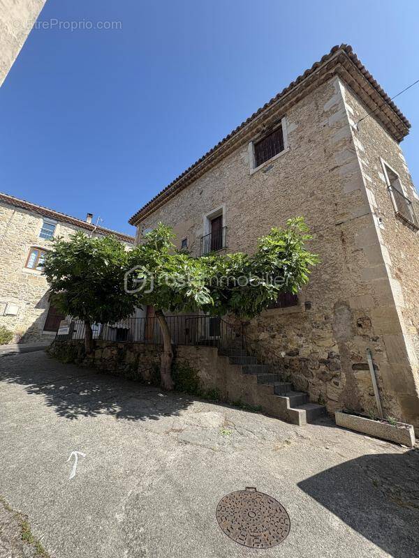 Maison à NEBIAN