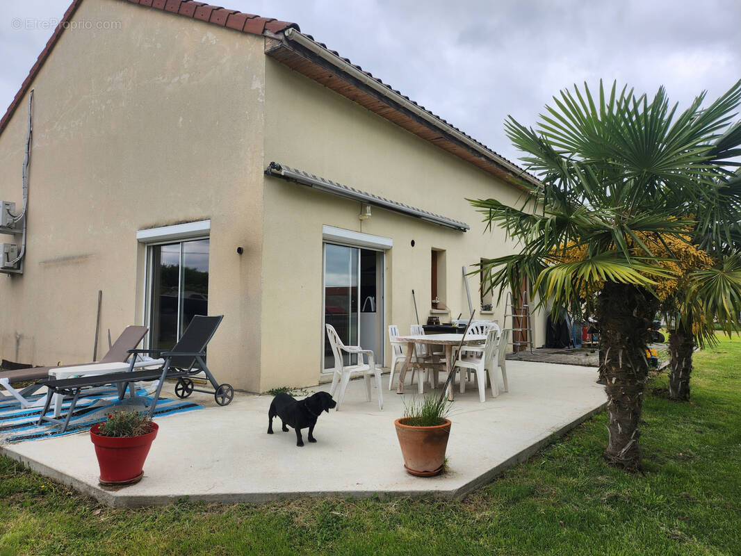 Maison à BALBIGNY