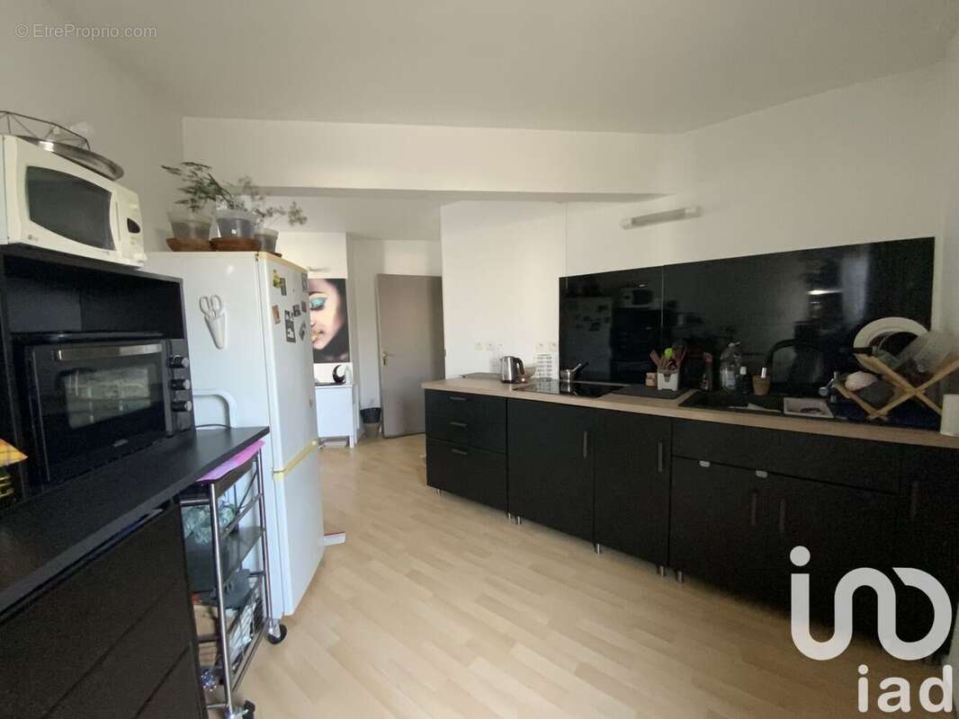 Photo 2 - Appartement à VILLETANEUSE