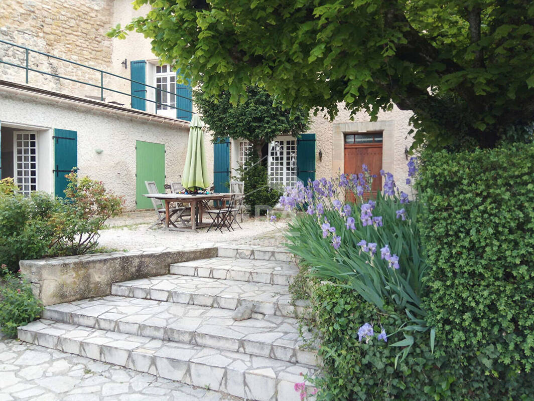 Maison à MAZAN