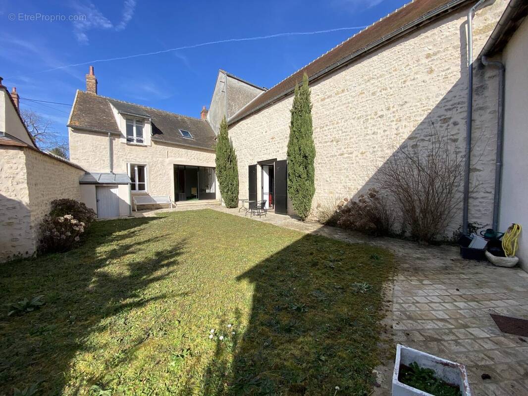Maison à PUISEAUX