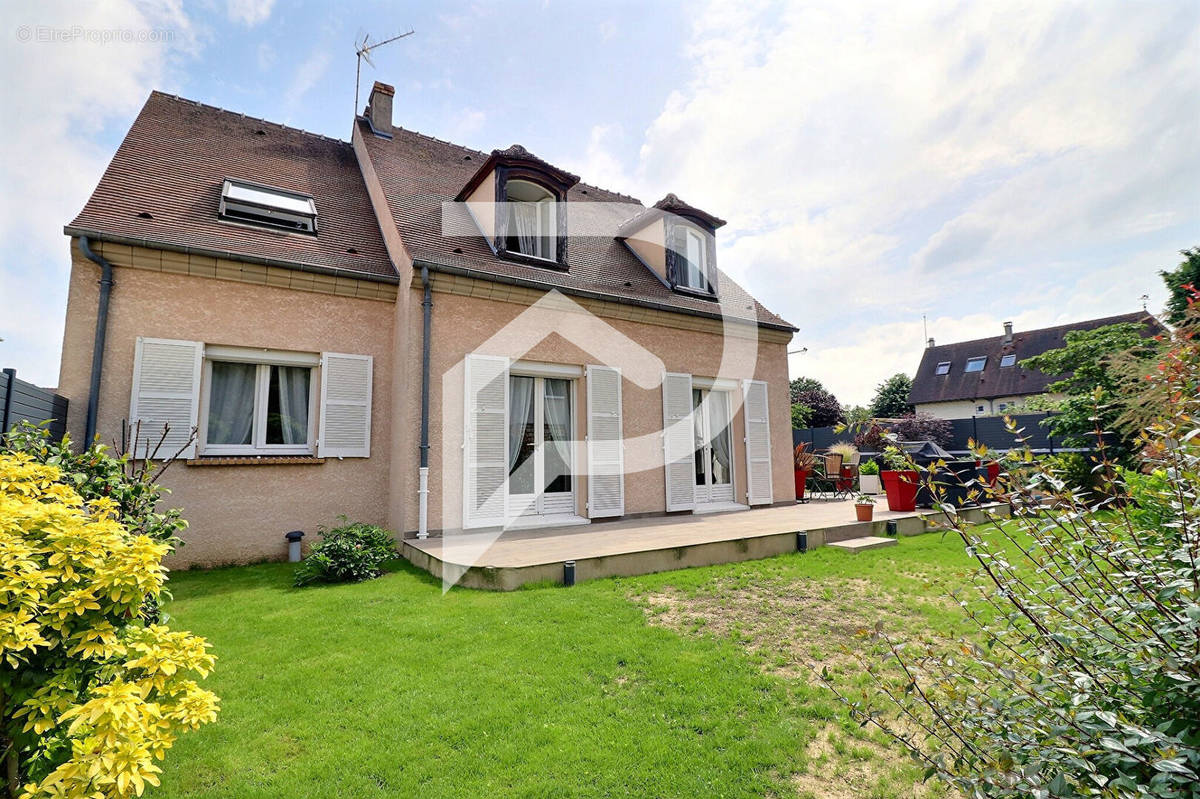 Maison à FRANCONVILLE