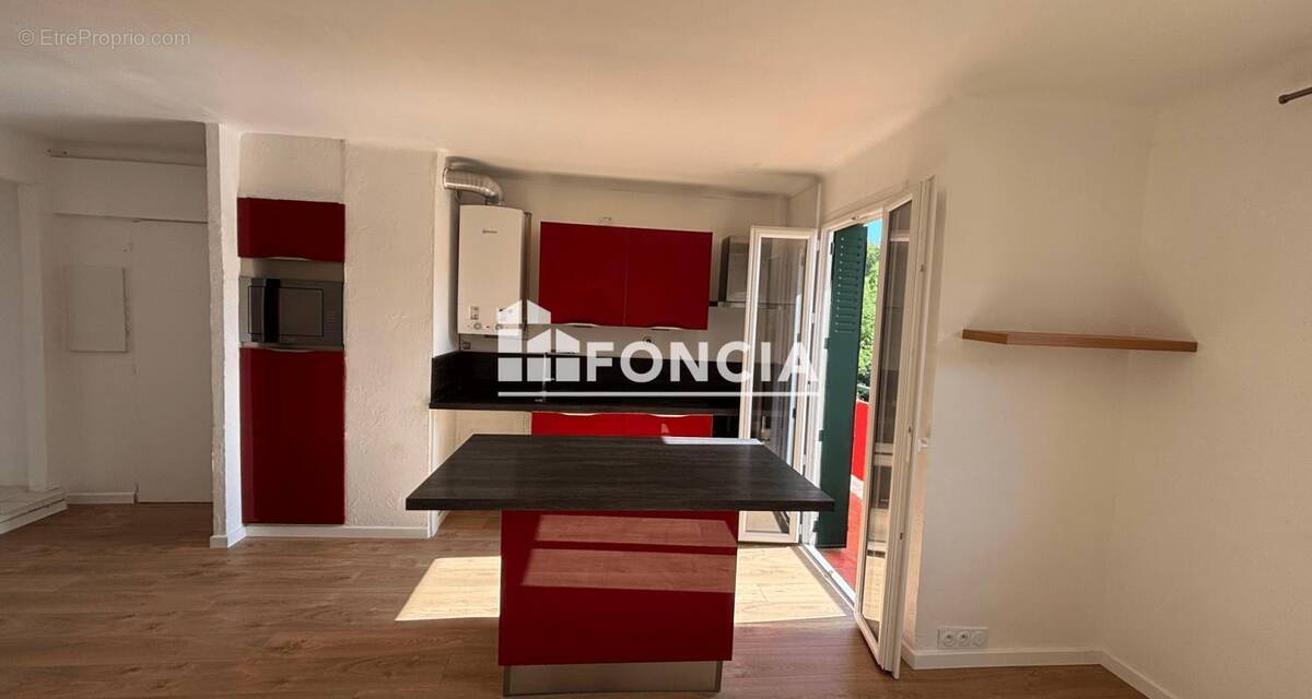 Appartement à VENCE