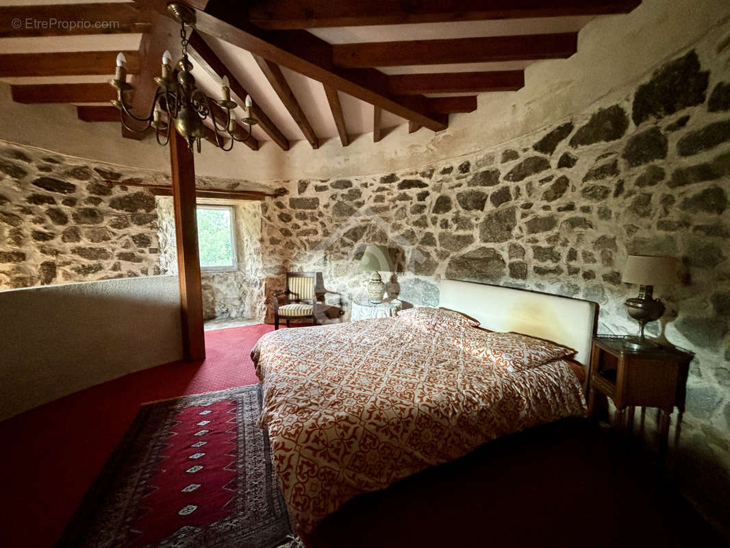 Maison à SAINT-PERAY