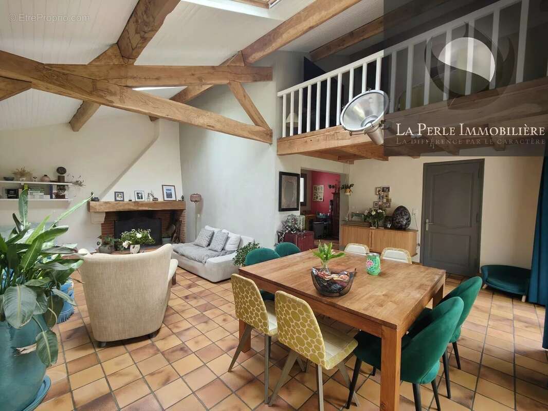 Maison à LABASTIDE-SAINT-PIERRE