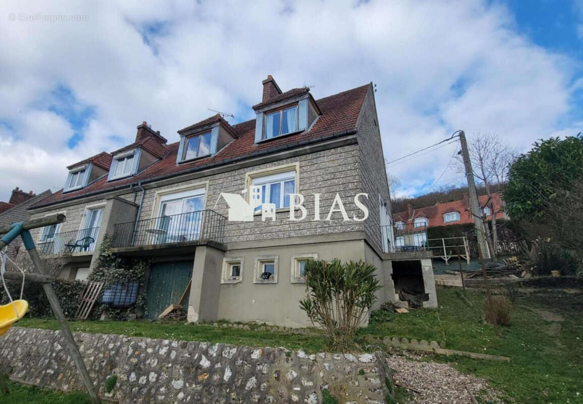 Maison à LE TRAIT