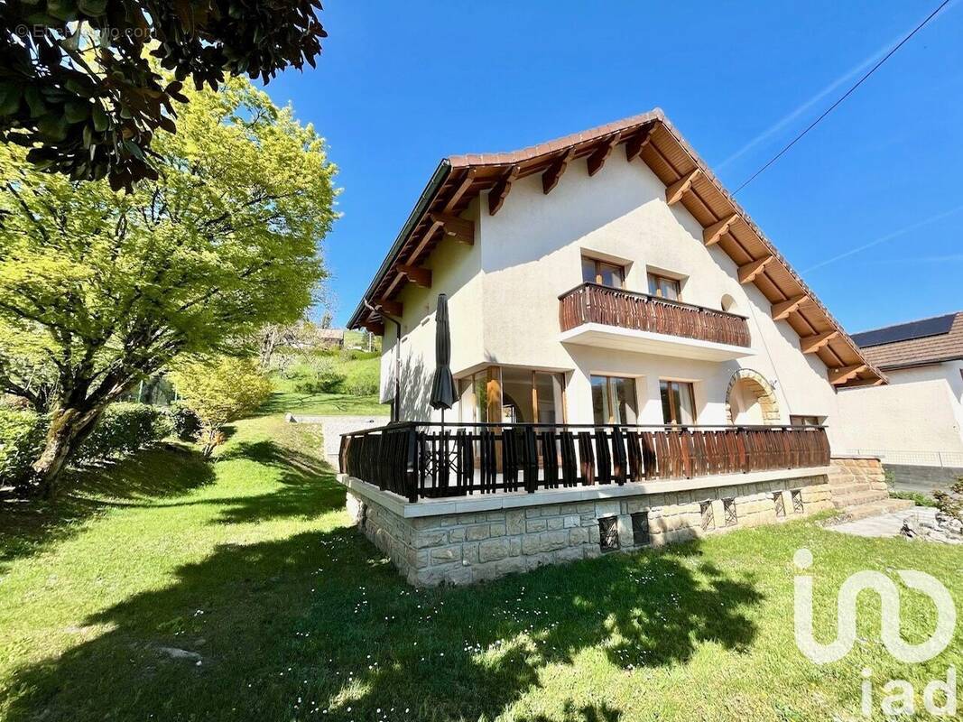 Photo 1 - Maison à LA BALME-DE-SILLINGY