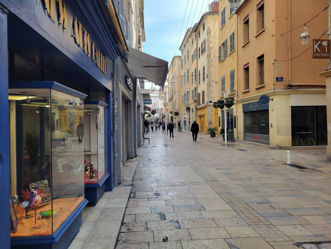Commerce à TOULON