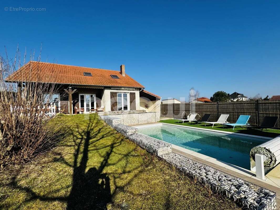 Maison à MARSAT