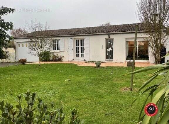 Maison à SAINTE-FOY