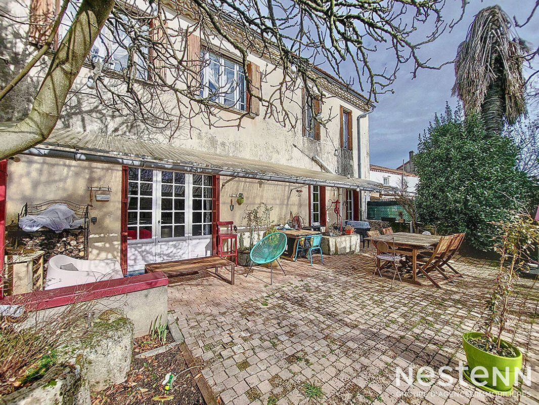 Maison à VALENCE-SUR-BAISE