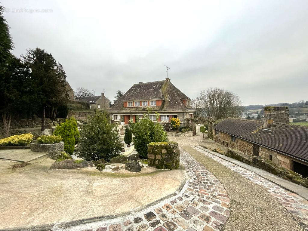 Maison à LONLAY-L&#039;ABBAYE