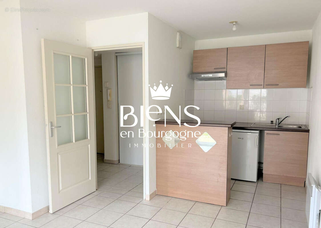 CUISINE - Appartement à BEAUNE