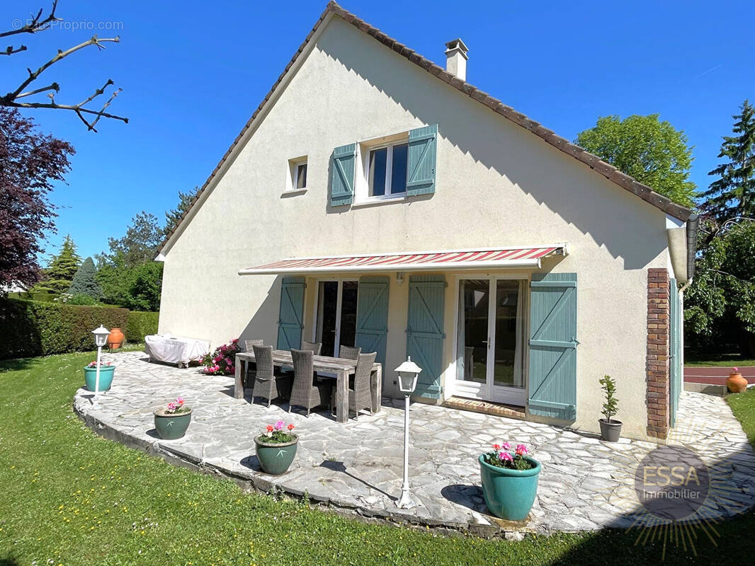 Maison à CHAVENAY
