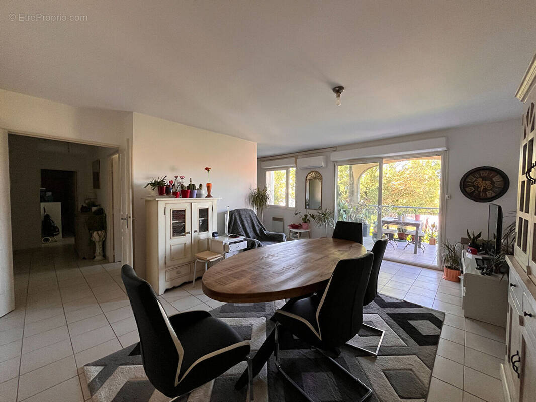 Appartement à L&#039;ISLE-SUR-LA-SORGUE