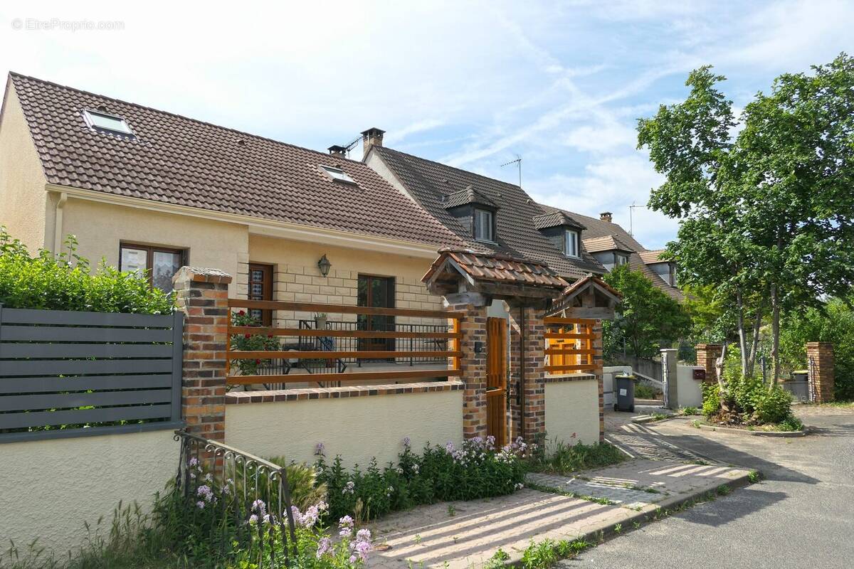 Maison à MONTREUIL