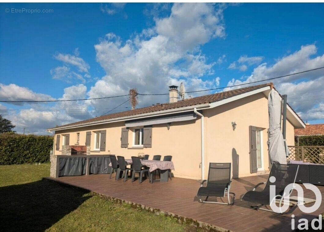Photo 1 - Maison à CASTRES-GIRONDE