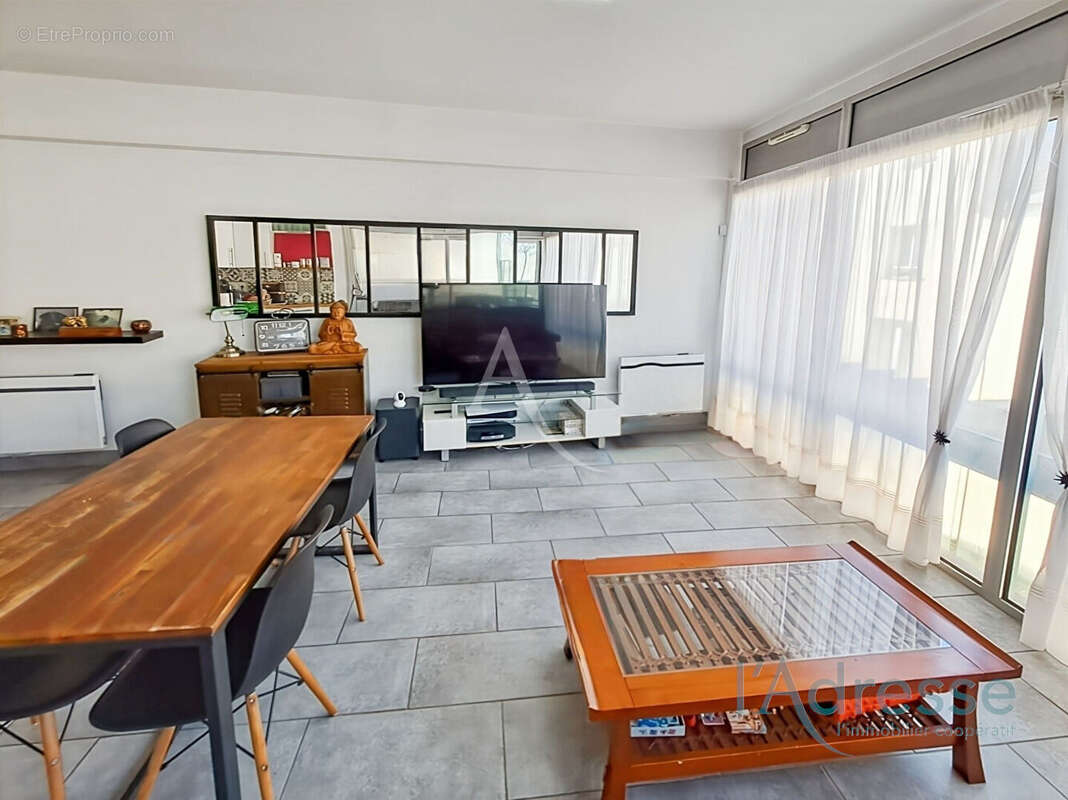 Appartement à ARPAJON