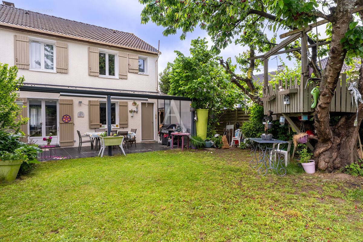Maison à VAUREAL