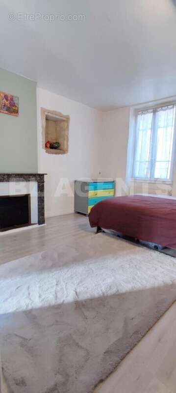 2b695f7b-b5a8-44ea-94b8-36b0fd7edbb5 - Copie - Maison à ECOUCHE