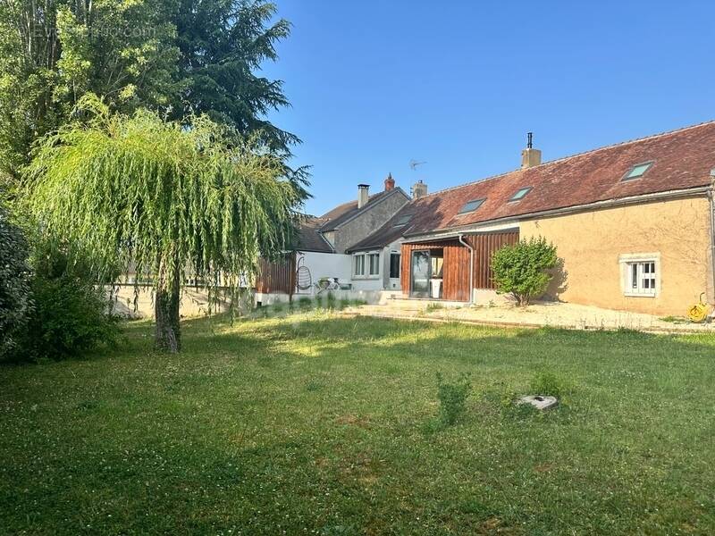 Maison à SAINT-GEORGES-SUR-BAULCHE