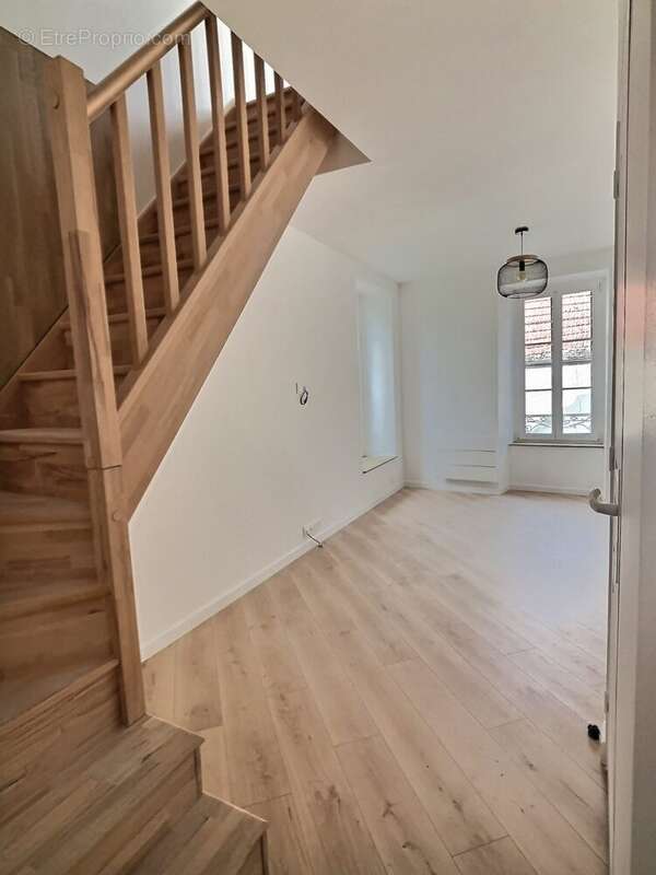 Appartement à DAMPMART
