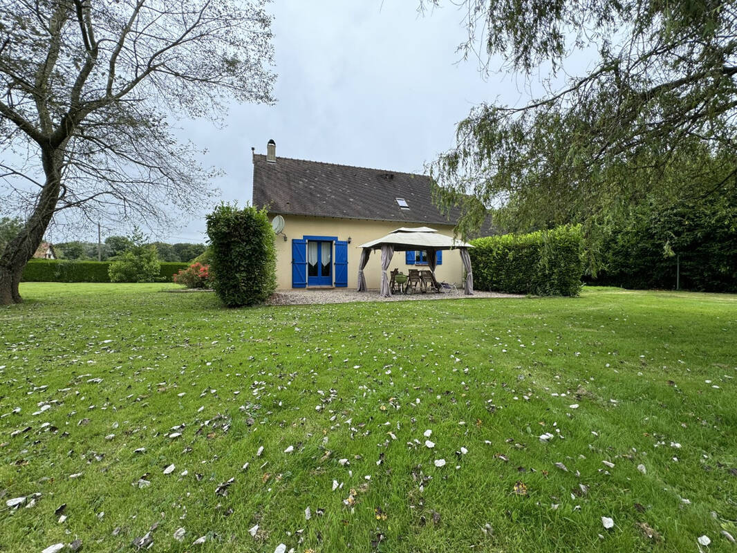 Maison à SAINT-BENOIT-D&#039;HEBERTOT