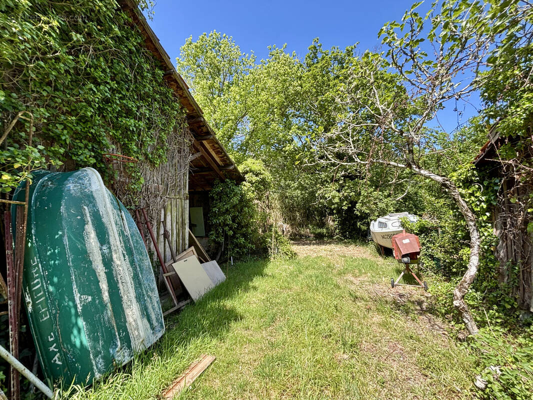Maison à ARES