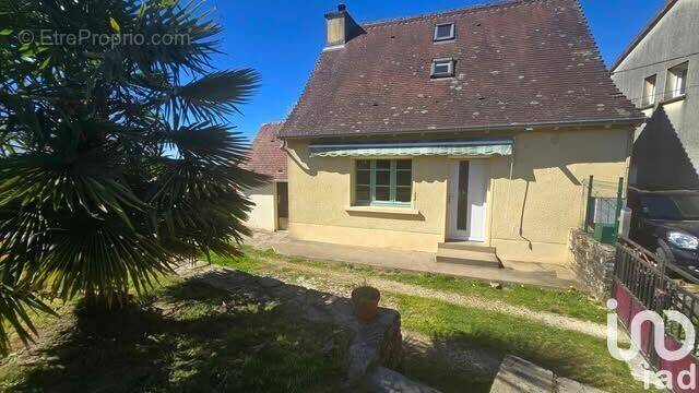 Photo 1 - Maison à JUMILHAC-LE-GRAND